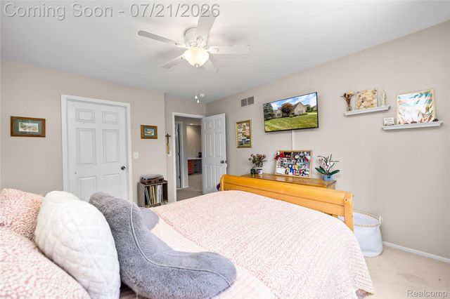8146 Steven Court, Canton Charter Township, MI 48187