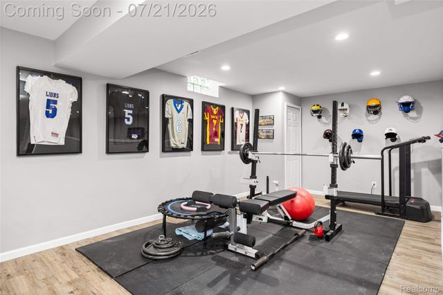 8146 Steven Court, Canton Charter Township, MI 48187