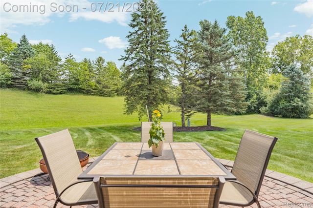 8146 Steven Court, Canton Charter Township, MI 48187