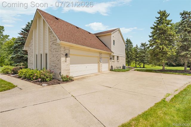 8146 Steven Court, Canton Charter Township, MI 48187