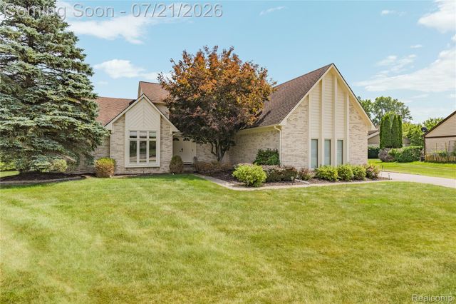 8146 Steven Court, Canton Charter Township, MI 48187