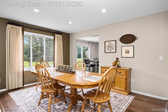 8146 Steven Court, Canton Charter Township, MI 48187