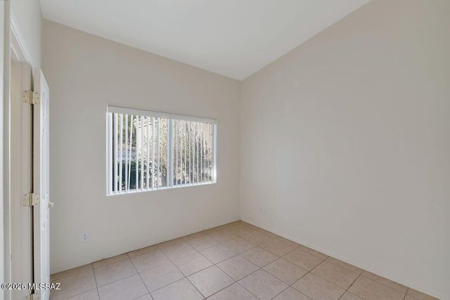 3876 N Forest Park Dr Unit 138, Tucson, AZ 85718