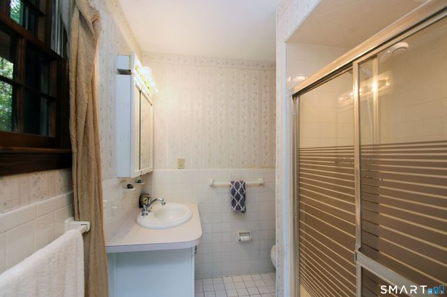 15 Scenic View Drive, Newtown, CT 06470