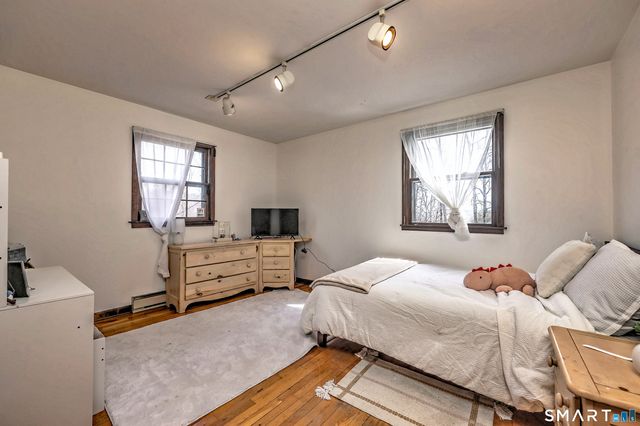 15 Scenic View Drive, Newtown, CT 06470