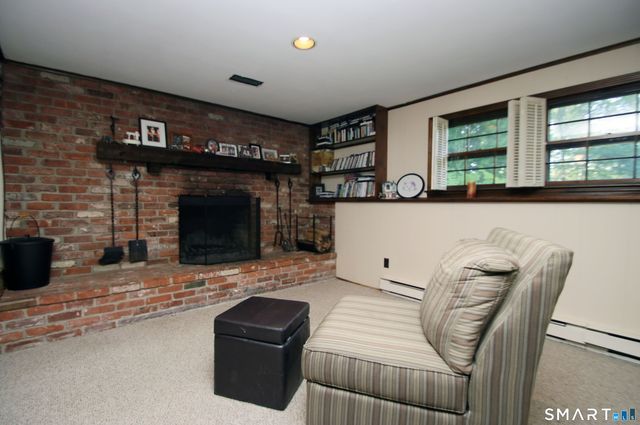 15 Scenic View Drive, Newtown, CT 06470