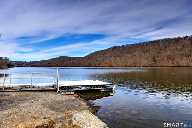 15 Scenic View Drive, Newtown, CT 06470