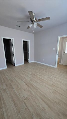 531 Gordy Road, Bacliff, TX 77518