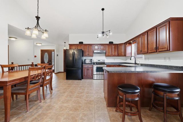 5464 WINDY DRIVE, Stevens Point, WI 54482