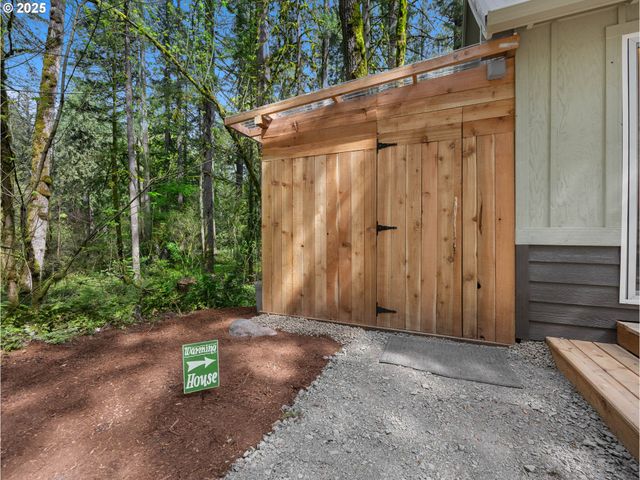 23375 E ADEL Ave, Brightwood, OR 97011