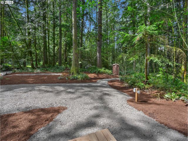 23375 E ADEL Ave, Brightwood, OR 97011