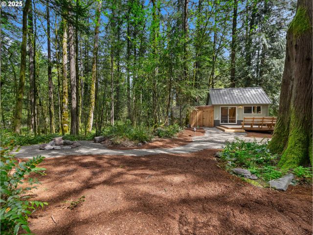 23375 E ADEL Ave, Brightwood, OR 97011