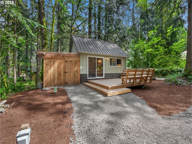 23375 E ADEL Ave, Brightwood, OR 97011