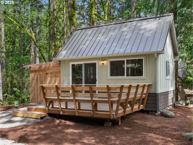 23375 E ADEL Ave, Brightwood, OR 97011