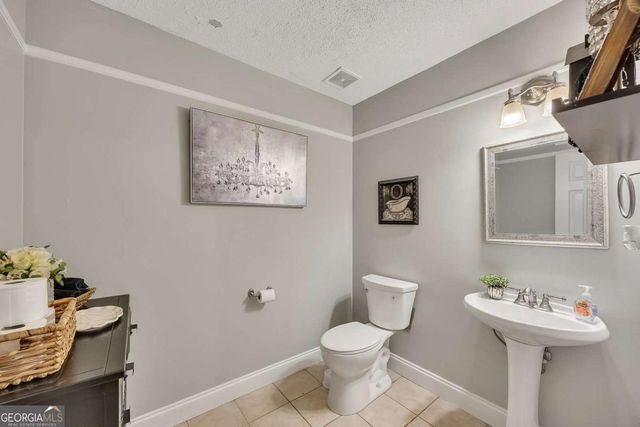 131 Banyon Court, Dallas, GA 30157