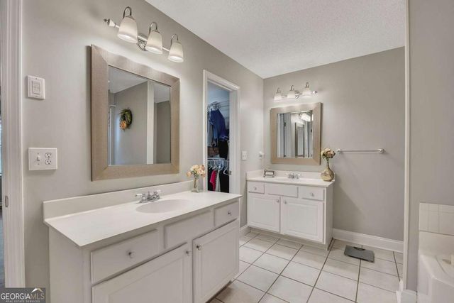 131 Banyon Court, Dallas, GA 30157