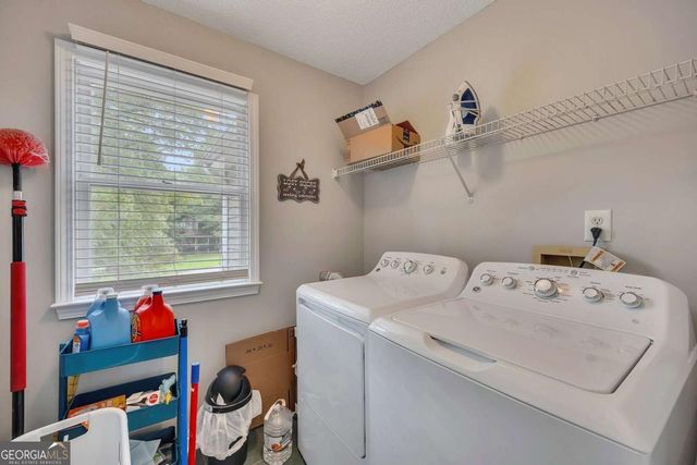 131 Banyon Court, Dallas, GA 30157