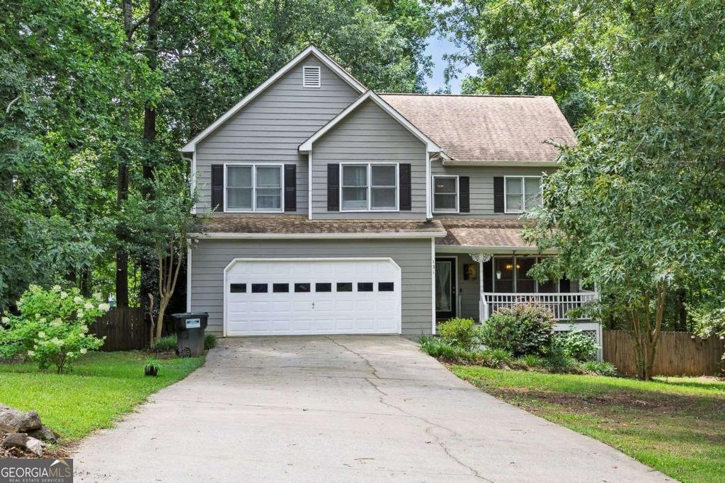 131 Banyon Court, Dallas, GA 30157