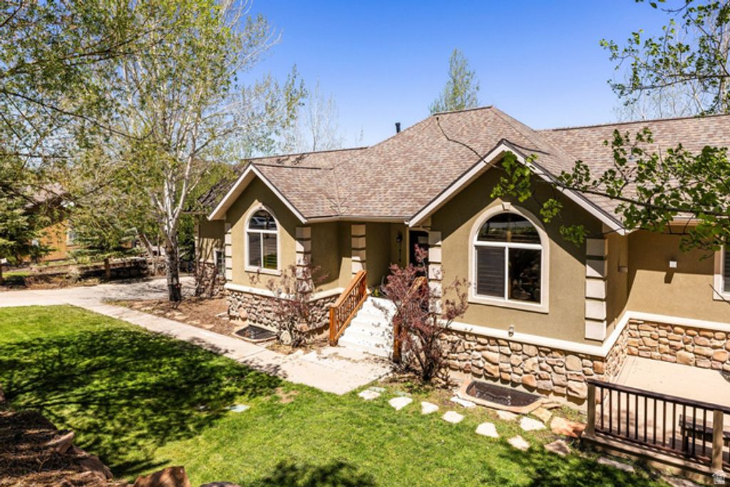 Image 43 of property listing at 7474 SUSANS CIR, Park City, UT 84098