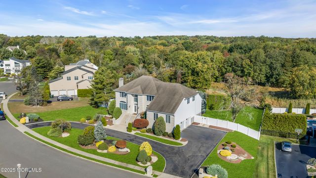 11 Whistler Way, Marlboro, NJ 07746