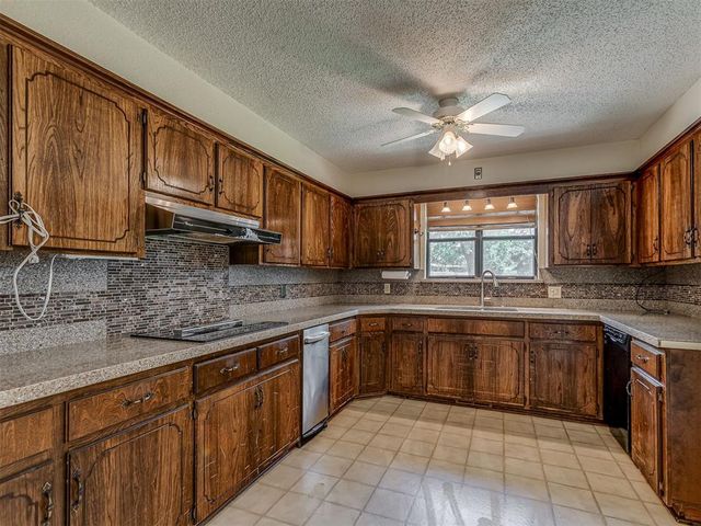 14380 SE 15th Street, Choctaw, OK 73020