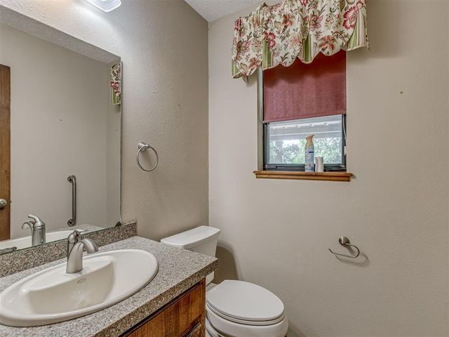 14380 SE 15th Street, Choctaw, OK 73020