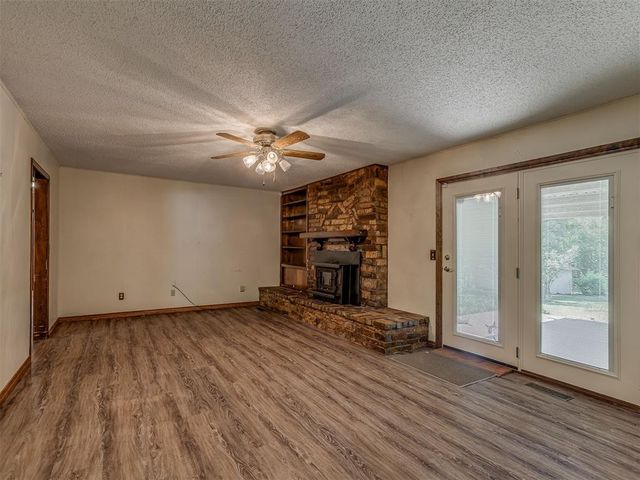 14380 SE 15th Street, Choctaw, OK 73020