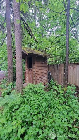 19807 Canyon Drive, Granite Falls, WA 98252