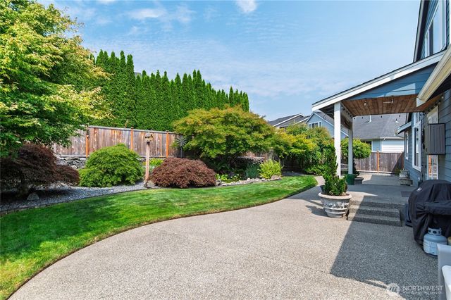 17112 136th Avenue Ct E, Puyallup, WA 98374
