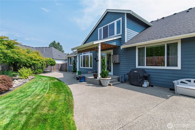 17112 136th Avenue Ct E, Puyallup, WA 98374