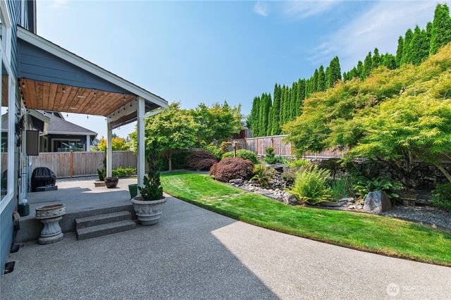 17112 136th Avenue Ct E, Puyallup, WA 98374