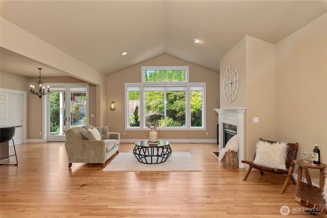 17112 136th Avenue Ct E, Puyallup, WA 98374