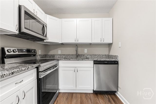 1442 Eleanor Street, Savannah, GA 31415