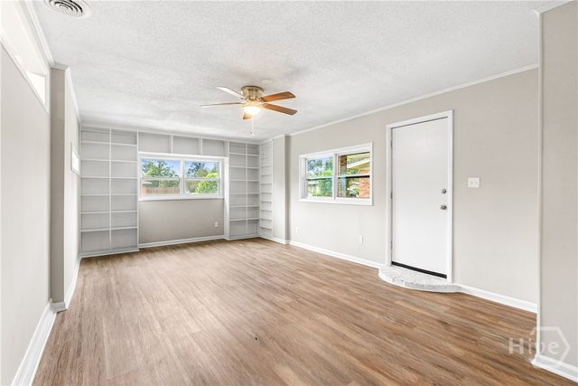 1442 Eleanor Street, Savannah, GA 31415