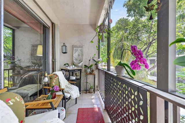 7917 SW 104th St 201F, Miami, FL 33156