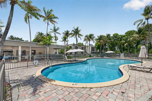 7917 SW 104th St 201F, Miami, FL 33156