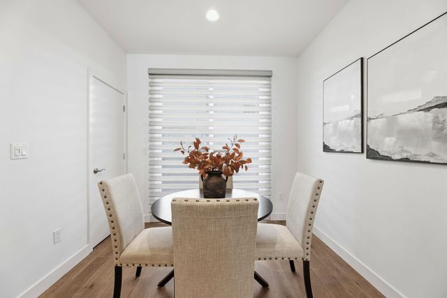 931 Edy Ln, Oakland, CA 94607