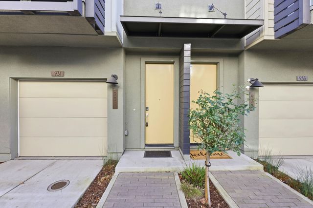 931 Edy Ln, Oakland, CA 94607