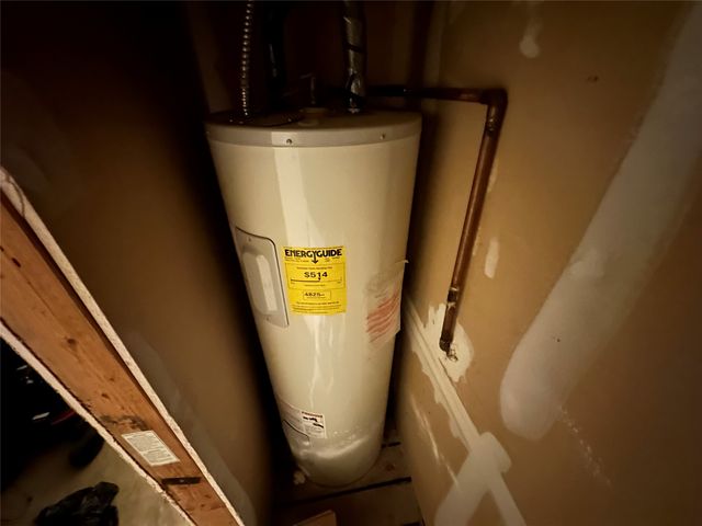 2104 Kirkwood Street, Mesquite, TX 75149