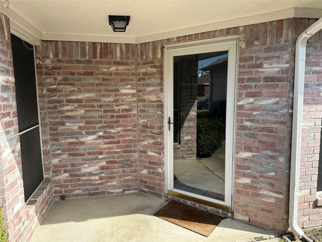 2104 Kirkwood Street, Mesquite, TX 75149