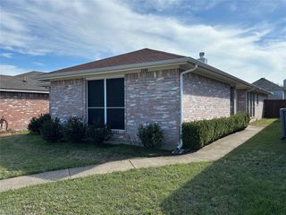 2104 Kirkwood Street, Mesquite, TX 75149