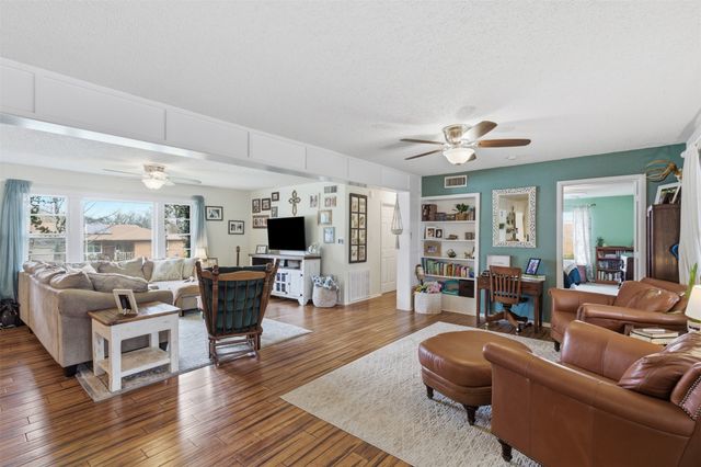 1218 Warden Street, Benbrook, TX 76126