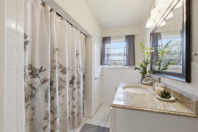 1218 Warden Street, Benbrook, TX 76126