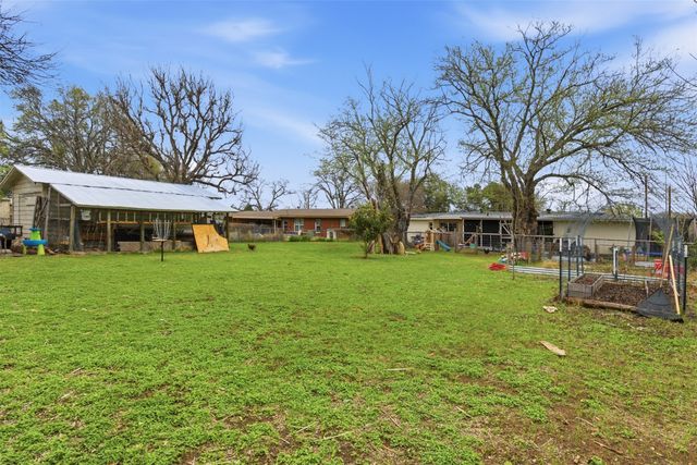 1218 Warden Street, Benbrook, TX 76126