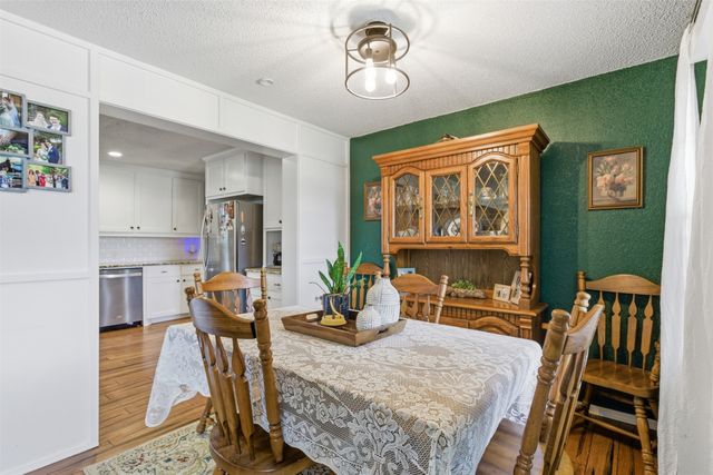 1218 Warden Street, Benbrook, TX 76126