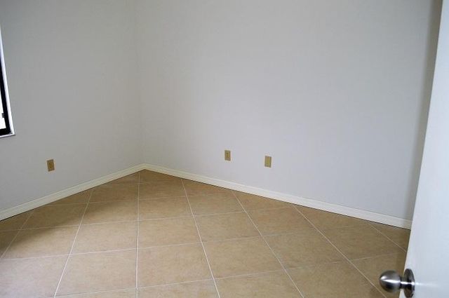 2283 NW 22nd Avenue 104, Stuart, FL 34994