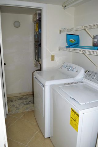 2283 NW 22nd Avenue 104, Stuart, FL 34994