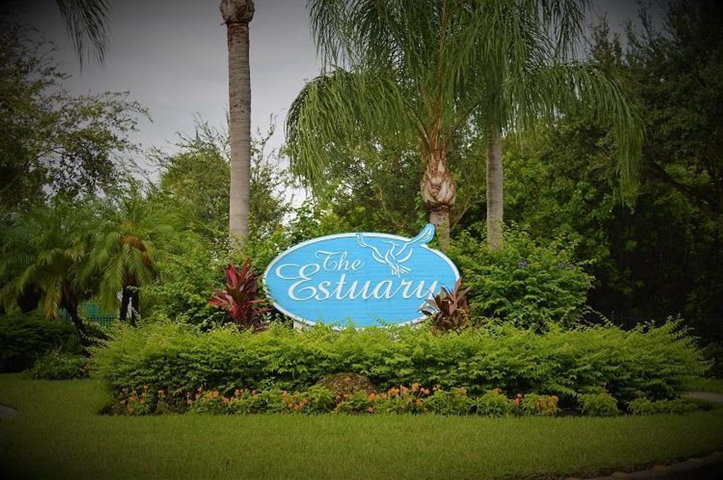 2283 NW 22nd Avenue 104, Stuart, FL 34994
