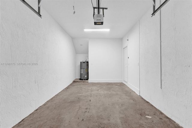 11925 NW 46th St, Coral Springs, FL 33076