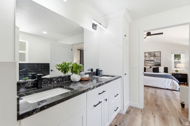 2744 E WOODHAMPTON CIR, Sandy, UT 84092